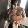 Die Dusche im Studio könnte ein heißer Ort für uns