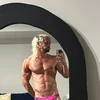 Mit einer Größe von 184 cm und einem