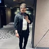 Ich lebe allein und die Einsamkeit hat